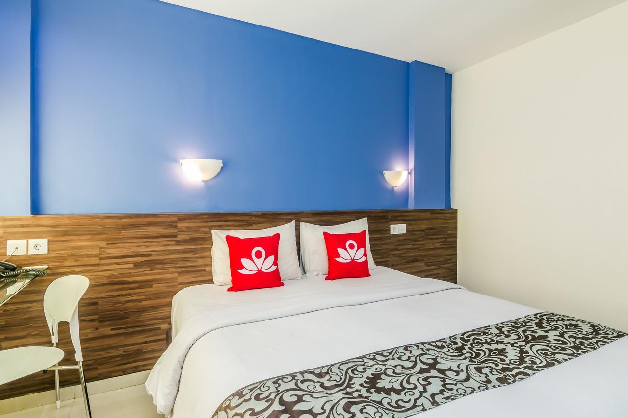 Zen Rooms Basic Jimbaran Taman Mulia 外观 照片