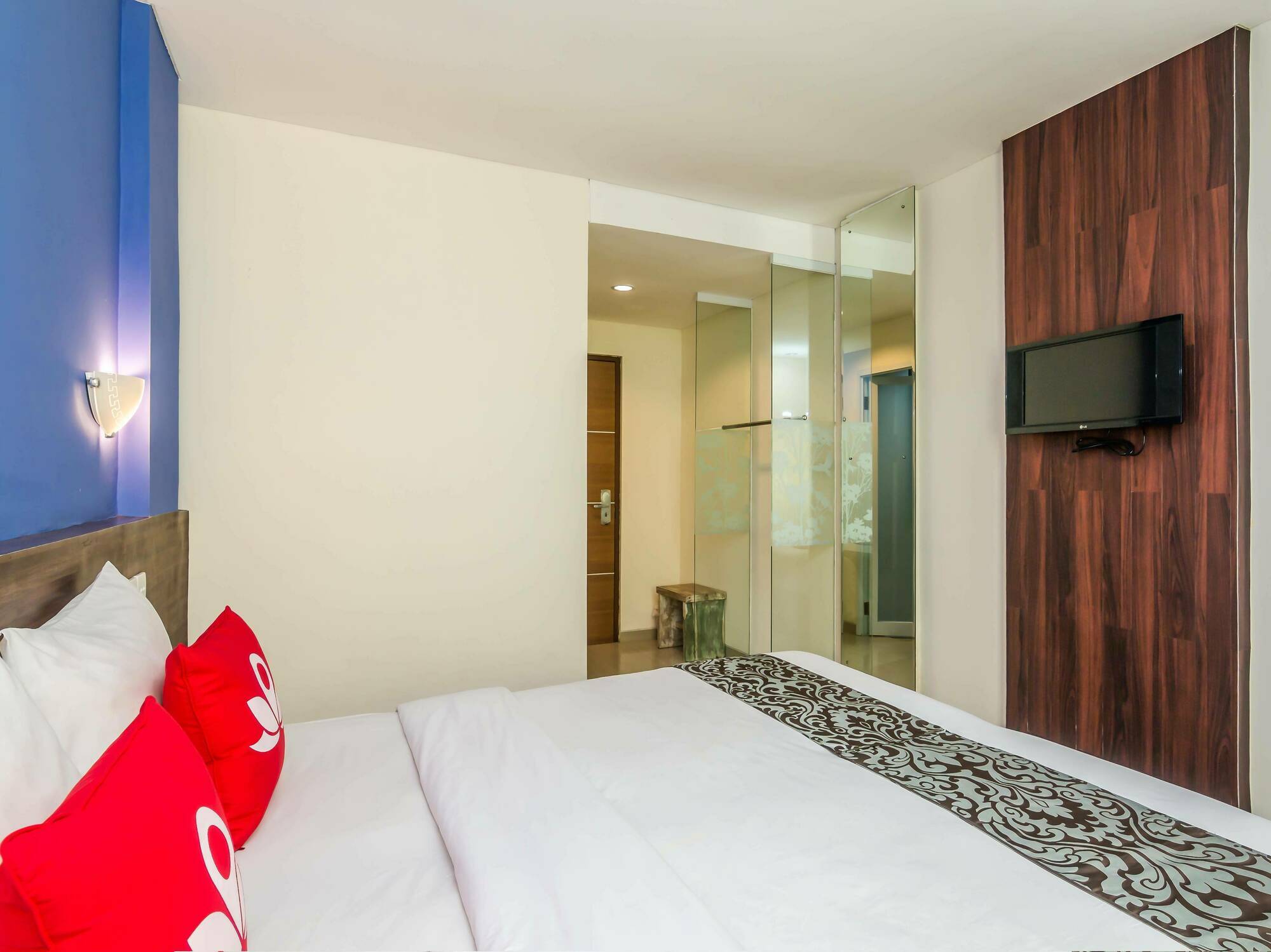 Zen Rooms Basic Jimbaran Taman Mulia 外观 照片
