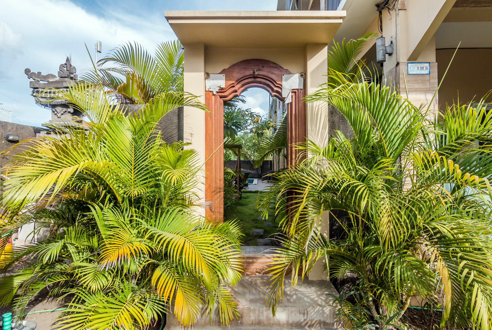 Zen Rooms Basic Jimbaran Taman Mulia 外观 照片